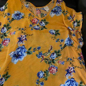 Slight V Neck Floral Blouse